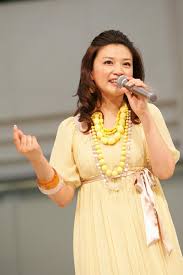 島崎和歌子、ミニスカートでアイドルらしさアピール ～写真編 ...