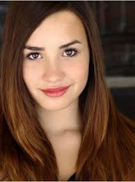 Group Comments | Demi Lovato - via Daymix
