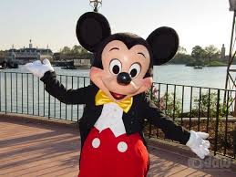 Mickey Mouse Desktop Wallpaper - via Daymix