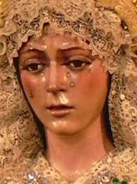 La Macarena, Our Lady of - via Daymix