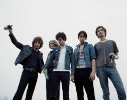 Image The Strokes – Kicked off the Picture