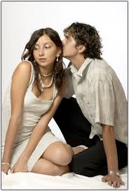Read  women x26s   body language with REAL    