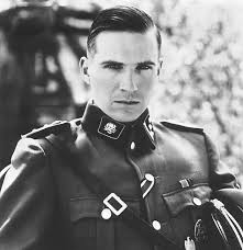 Ralph Fiennes Image FAN CAST: The Avengers Picture 6