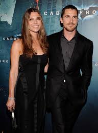 Actor Christian Bale and wife - via Daymix