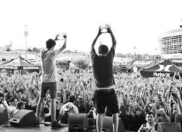 VIDEO - "3OH!3 INTERVIEW... (Click here to enlarge)