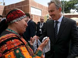 Image <b>Tony Blair</b> talks to a Palestinian <b>...</b> Picture