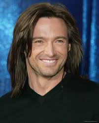 Hugh Jackman - via Daymix
