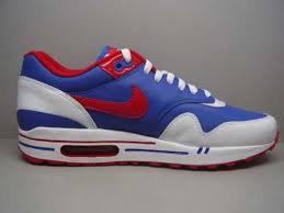 Image <b>EMINEM</b> is a big sneaker head Picture