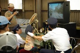 子供たちのテレビでの運転でき