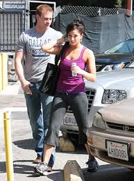 Spotted: Melissa Rycroft - via Daymix