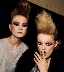 The uber 80's. Marc Jacobs - via Daymix