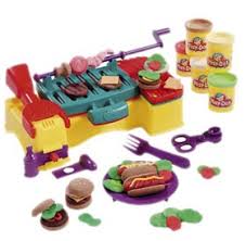 Play-Doh play set. - via Daymix