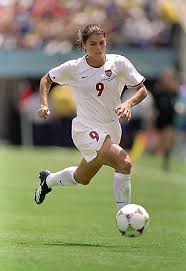 Image <b>Mia Hamm</b> (I need to work out more) Picture