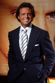 Image <b>LUIS MIGUEL</b> IN CHILE 2003 dvd Picture