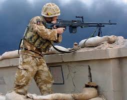 against British soldiers - via Daymix