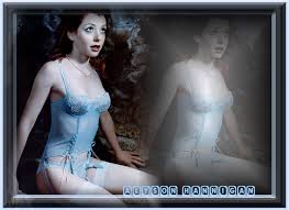 Alyson Hannigan Picture 2