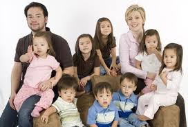 Jon &amp; Kate Plus 8's series - via Daymix