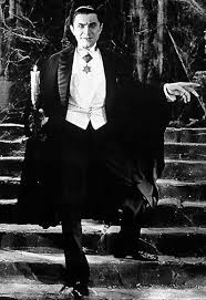 of Bela Lugosi as Dracula - via Daymix