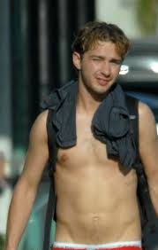 Shia LaBeouf do? - via Daymix