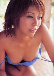 くまきりあさ美 おっぱいポロリ