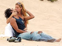 Image Lost Star <b>Naveen Andrews's</b> Mystery <b>...</b> Picture