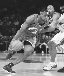 Lebron James of the Cleveland - via Daymix