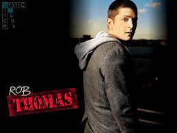 Rob Thomas Picture 0