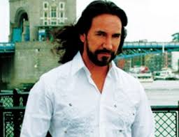 Image <b>Marco Antonio Solis</b> Picture