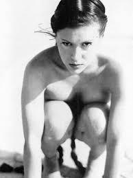   Alyssa Milano Nude  