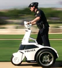 Pull over, Segway--the cops - via Daymix