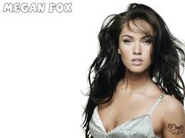 Megan Fox hot wallpapers - via Daymix