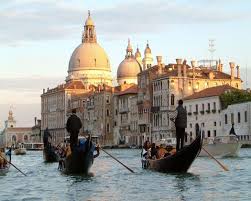 Framing Science Goes to Venice