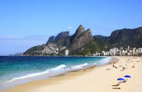 rio-de-janeiro-beach- - via Daymix