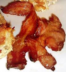 [Sugar and Spice Bacon] - via Daymix