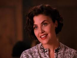 Image <b>Sherilyn Fenn</b> 1 Picture