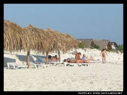 Nudism on Cayo Largo is