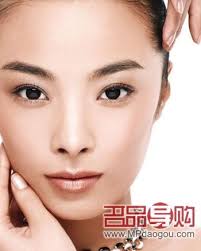 真人示范：教你画少女纯净裸妆-