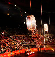 and Barnum &amp; Bailey Circus - via Daymix