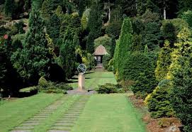 Garden features - Royal - via Daymix