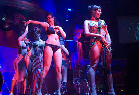 Strip Club - via Daymix