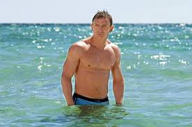 Daniel Craig