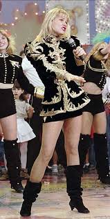 Rude Gal Style Icon: Xuxa!