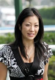 元タレントで住所不定の小向