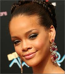 RIHANNA LYRICS - via Daymix