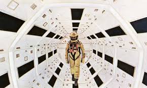 science fiction film - via Daymix