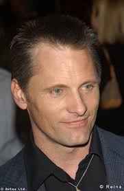 VIGGO MORTNESEN at the USA - via Daymix