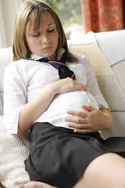 teenage pregnancies are - via Daymix