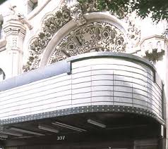 on Broadway, in Los Angeles, - via Daymix