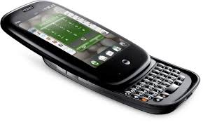Palm Pre syncs with Apple,