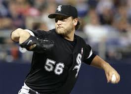 Mark Buehrle Pitches Perfect - via Daymix